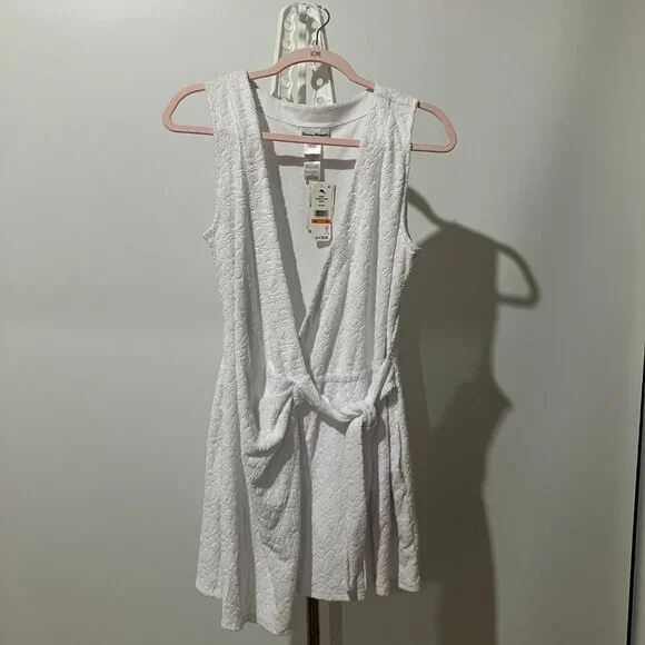 NWT Tommy Bahama Textured Terry Beach Romper in White Sz Small Fits Like Sz 6-8 - Picture 8 of 15